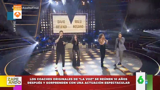 La actuación de Melendi, Malú, Rosario y David Bisbal cantando 'Viviendo deprisa' en La Voz La actuación de Melendi, Malú, Rosario y David Bisbal cantando 'Viviendo deprisa' en La Voz