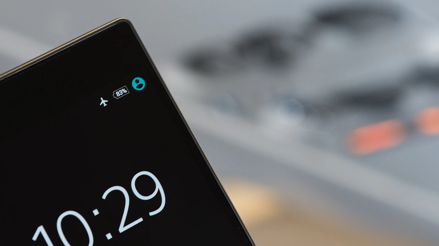La Unión Europea dice adiós al 'modo avión' y permite el acceso a redes 5G durante los vuelos La Unión Europea dice adiós al 'modo avión' y permite el acceso a redes 5G durante los vuelos