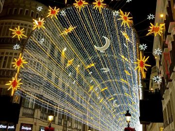 Madrid, Málaga y Vigo son los tres destinos navideños de España más atractivos. Te contamos por qué