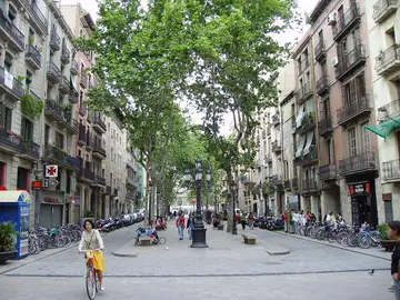 Todo lo que puedes hacer en el Born, uno de los mejores barrios para callejear en Barcelona Todo lo que puedes hacer en el Born, uno de los mejores barrios para callejear en Barcelona