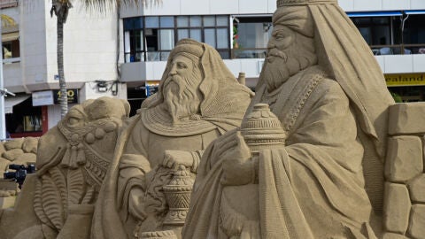 Reyes Magos en el Belén de arena de Las Palmas de Gran Canaria