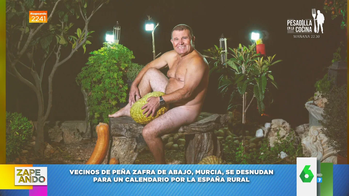 Así posan desnudos en un calendario los vecinos de Peña Zafra para luchar contra la España vaciada Así posan desnudos en un calendario los vecinos de Peña Zafra para luchar contra la España vaciada