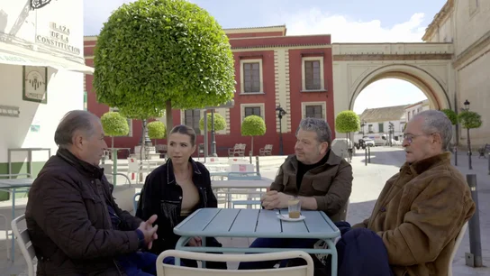 Chicote devuelve la ilusión a los dueños de El Palomo con una de sus charlas más motivadoras Chicote devuelve la ilusión a los dueños de El Palomo con una de sus charlas más motivadoras