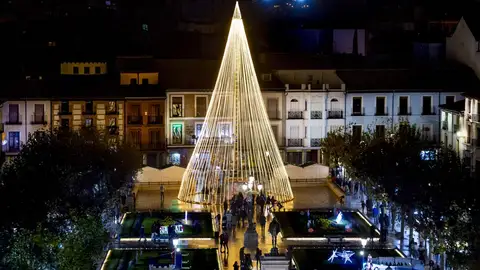 Árbol de Navidad. Alcalá de Henares Árbol de Navidad. Alcalá de Henares