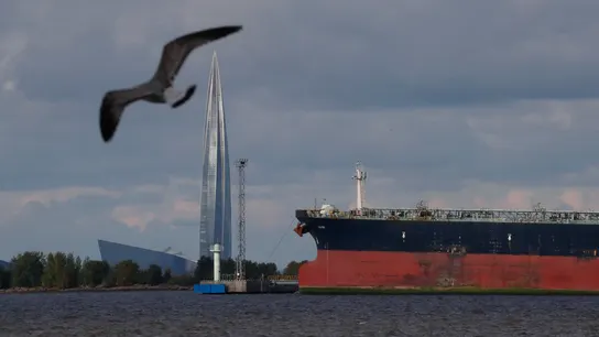 La UE pacta un tope de 60 euros al barril de crudo ruso en línea con el G7 La UE pacta un tope de 60 euros al barril de crudo ruso en línea con el G7