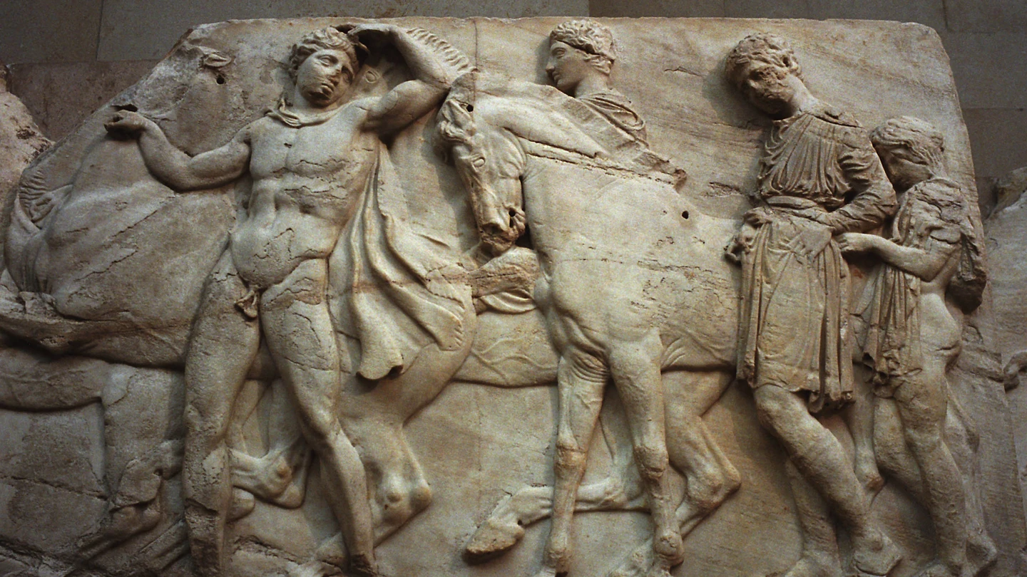 Un fragmento de los mármoles de Elgin, expuestos en el Museo Británico. Un fragmento de los mármoles de Elgin, expuestos en el Museo Británico.