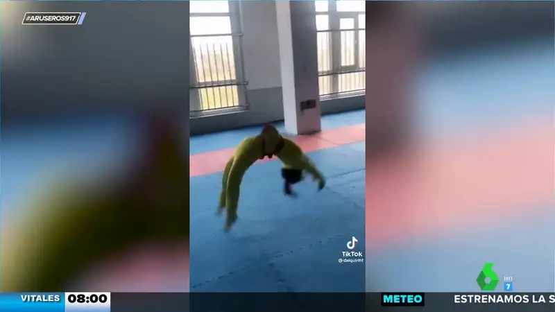 El increíble vídeo de esta niña gimnasta y sus incontables piruetas