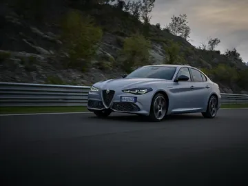Alfa Romeo Giulia Alfa Romeo Giulia