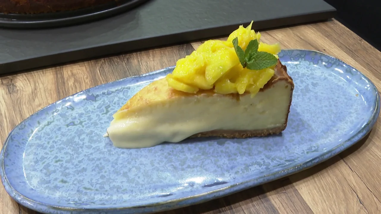 Receta de Arturo Hernández (Arzur Chef):Tarta horneada de tres quesos y chocolate blanco