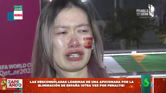 Las lágrimas de una mujer después de que España quedara eliminada del mundial Las lágrimas de una mujer después de que España quedara eliminada del mundial