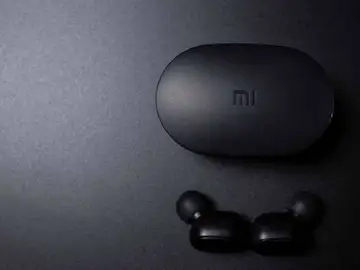Por qué crujen tus auriculares y cómo solucionarlo Por qué crujen tus auriculares y cómo solucionarlo