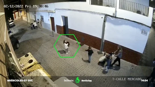 Dos policías locales salvan la vida a una niña de cuatro años que sufría una parada cardiorrespiratoria Dos policías locales salvan la vida a una niña de cuatro años que sufría una parada cardiorrespiratoria