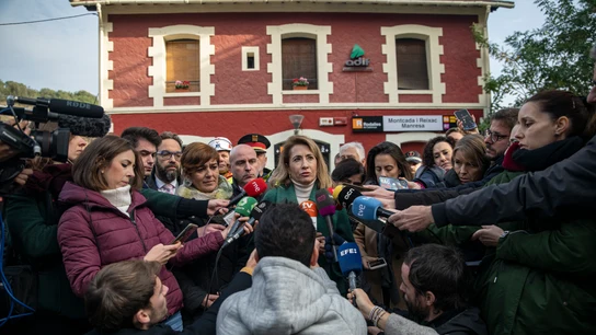 Raquel Sánchez, en Montcada tras el choque de dos trenes Raquel Sánchez, en Montcada tras el choque de dos trenes