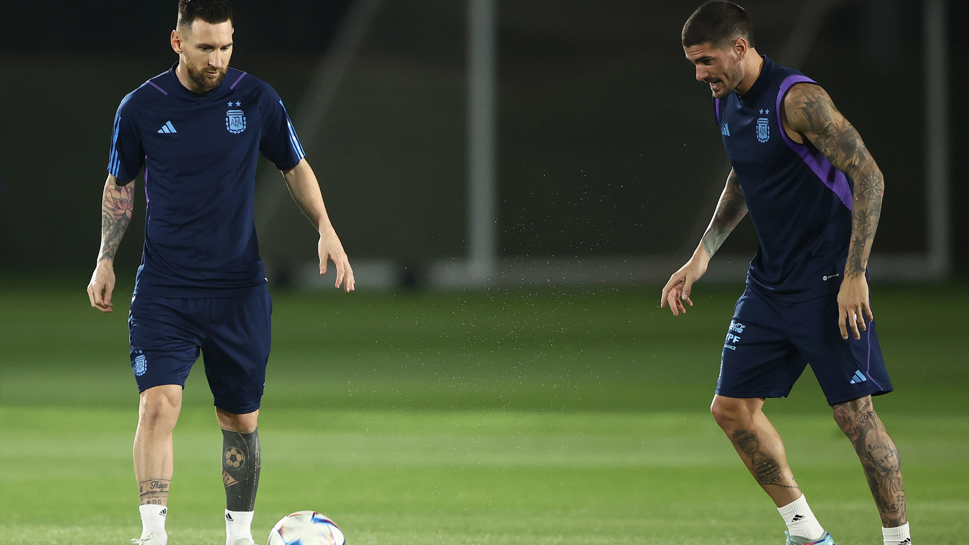 Leo Messi y Rodrigo de Paul