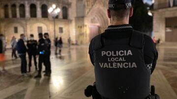 Imagen de archivo de un agente de la Policía Local de Valencia.