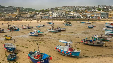 Marea baja Marea baja