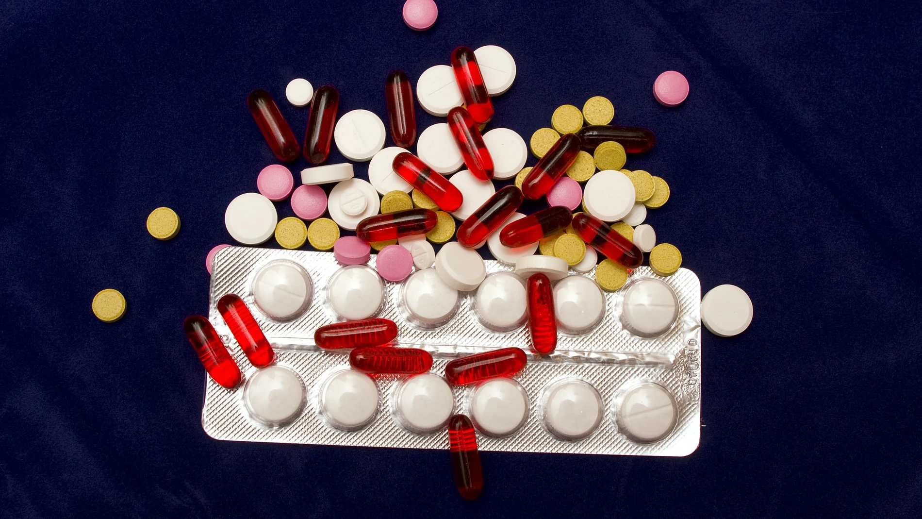 La OMS alerta del &quot;elevado&quot; aumento de la resistencia a los antibióticos en todo el mundo