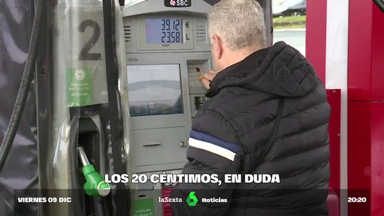El descuento de 20 céntimos en combustible, en duda: "Todo el mundo va a querer cargar y eso puede provocar un desabastecimiento" El descuento de 20 céntimos en combustible, en duda: "Todo el mundo va a querer cargar y eso puede provocar un desabastecimiento"
