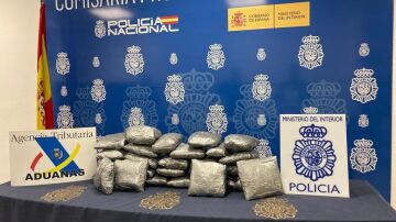 Nueva ruta de la droga: interceptan en Cádiz un velero cargado de MDMA con destino a Sudamérica