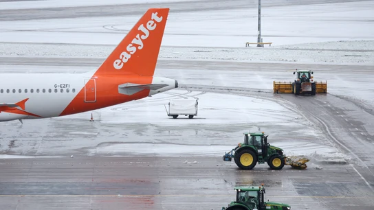 Reino Unido sufre una fuerte nevada Reino Unido sufre una fuerte nevada