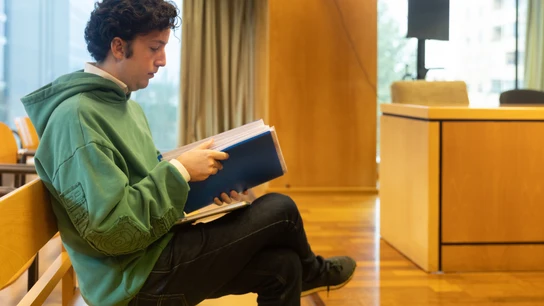 Francisco Nicolás Gómez Iglesias, conocido como ‘El Pequeño Nicolás’, durante un juicio en la Audiencia Provincial de Madrid, a 25 de octubre de 2022, en Madrid. Francisco Nicolás Gómez Iglesias, conocido como ‘El Pequeño Nicolás’, durante un juicio en la Audiencia Provincial de Madrid, a 25 de octubre de 2022, en Madrid.