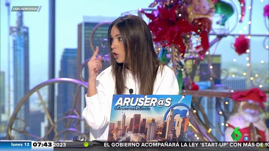 Patricia Benítez da un "exclusivón" en Aruser@s: "Mis hijos son fruto de un tonteo en una cena de empresa" Patricia Benítez da un "exclusivón" en Aruser@s: "Mis hijos son fruto de un tonteo en una cena de empresa"