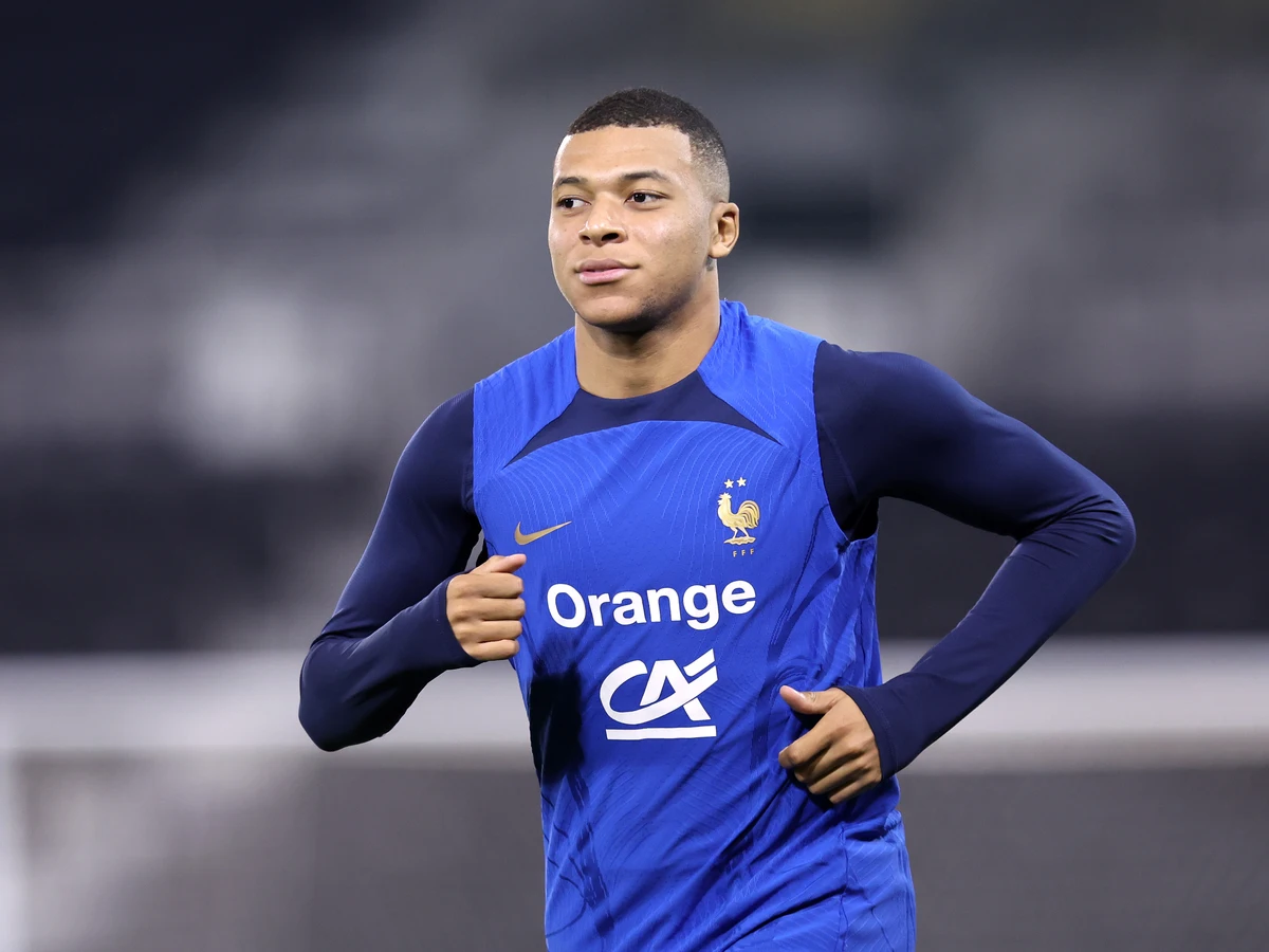 Mbappé, sobre la carta de no renovación al PSG: "Hay cosas que me extrañan..."