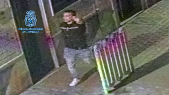 La Polic&iacute;a pide ayuda para localizar al presunto violador de una joven a punta de navaja en Murcia