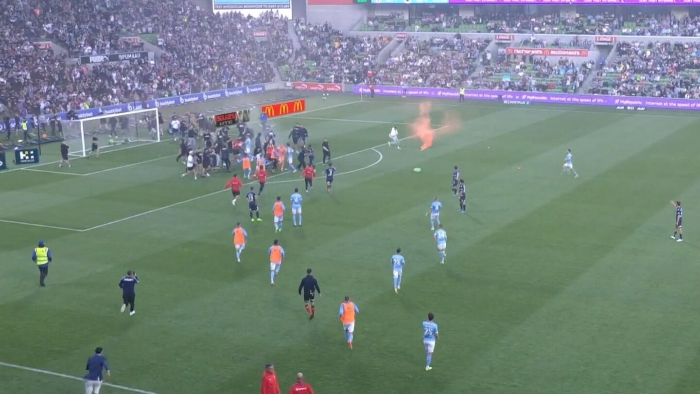 Agresi&oacute;n a un portero en la Liga de Australia