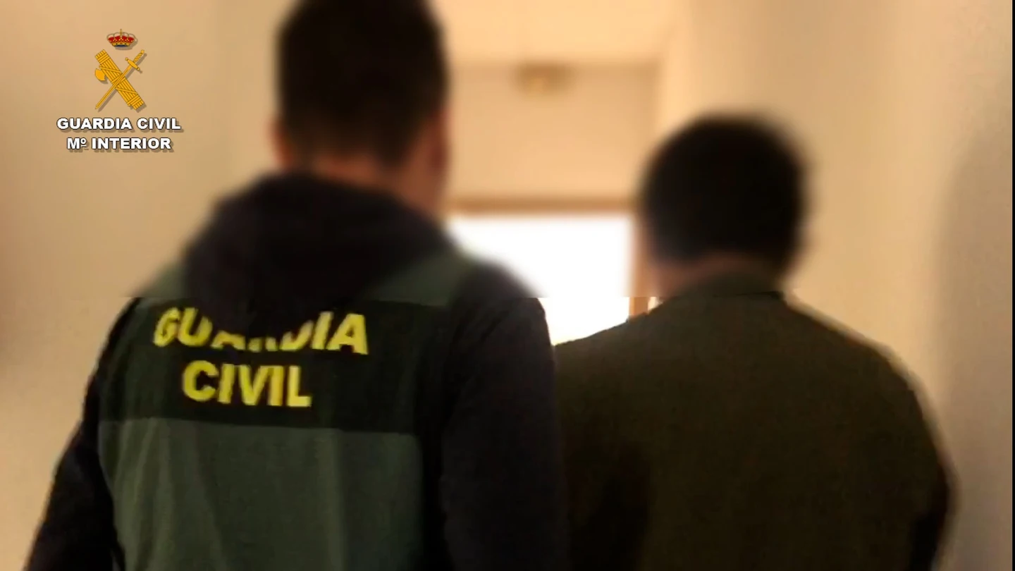 Detenido un hombre como presunto autor de 19 incendios en Cáceres que arrasaron 1.100 hectáreas Detenido un hombre como presunto autor de 19 incendios en Cáceres que arrasaron 1.100 hectáreas