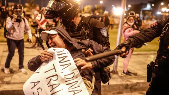 Se recrudecen las protestas en Perú mientras el Gobierno de Boluarte se tambalea Se recrudecen las protestas en Perú mientras el Gobierno de Boluarte se tambalea