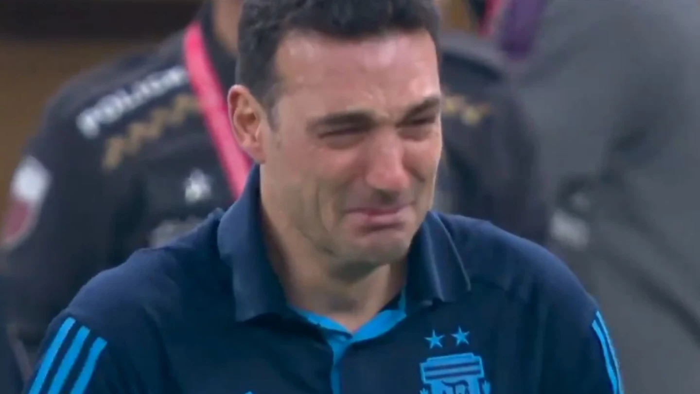 Lionel Scaloni, entre lágrimas Lionel Scaloni, entre lágrimas