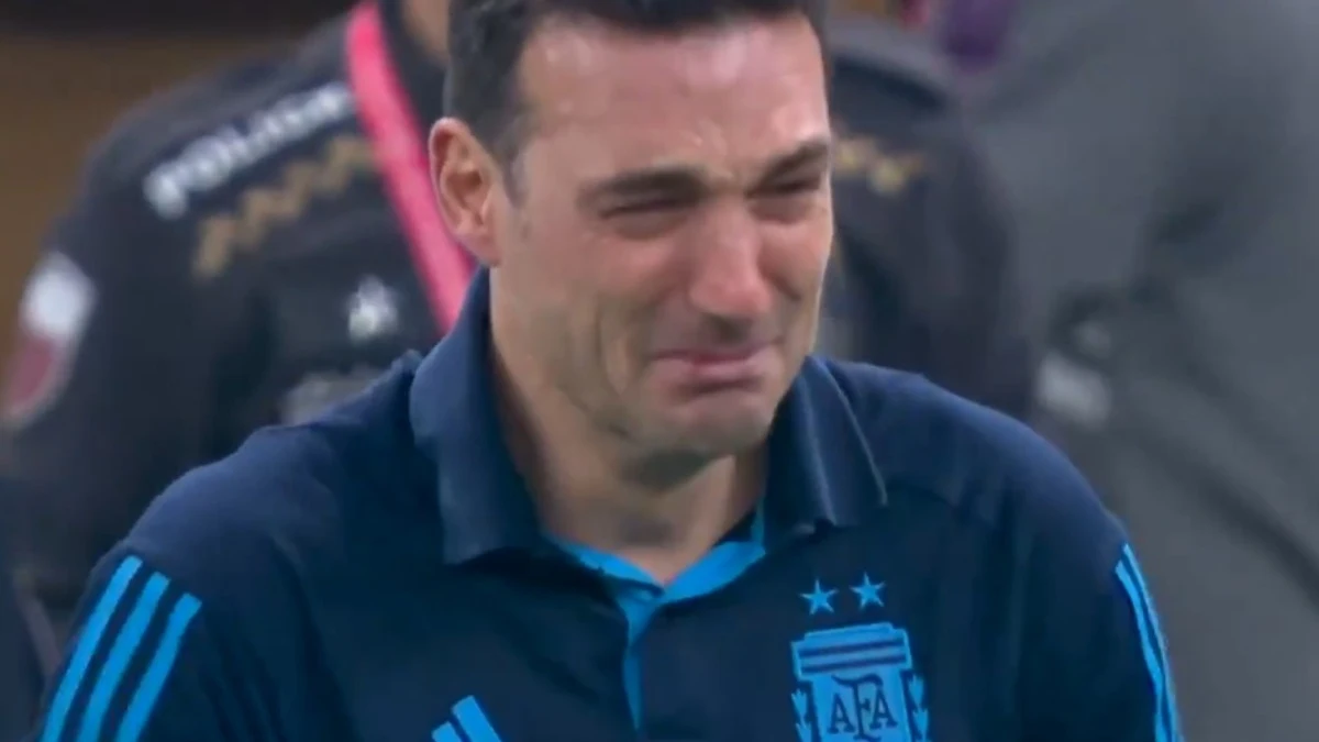 Lionel Scaloni, entre lágrimas