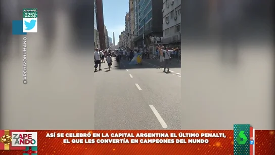 El brutal momento en el que Buenos Aires celebra el penalti que convierte a Argentina en campeona del Mundo El brutal momento en el que Buenos Aires celebra el penalti que convierte a Argentina en campeona del Mundo