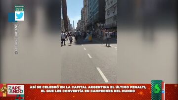 El brutal momento en el que Buenos Aires celebra el penalti que convierte a Argentina en campeona del Mundo