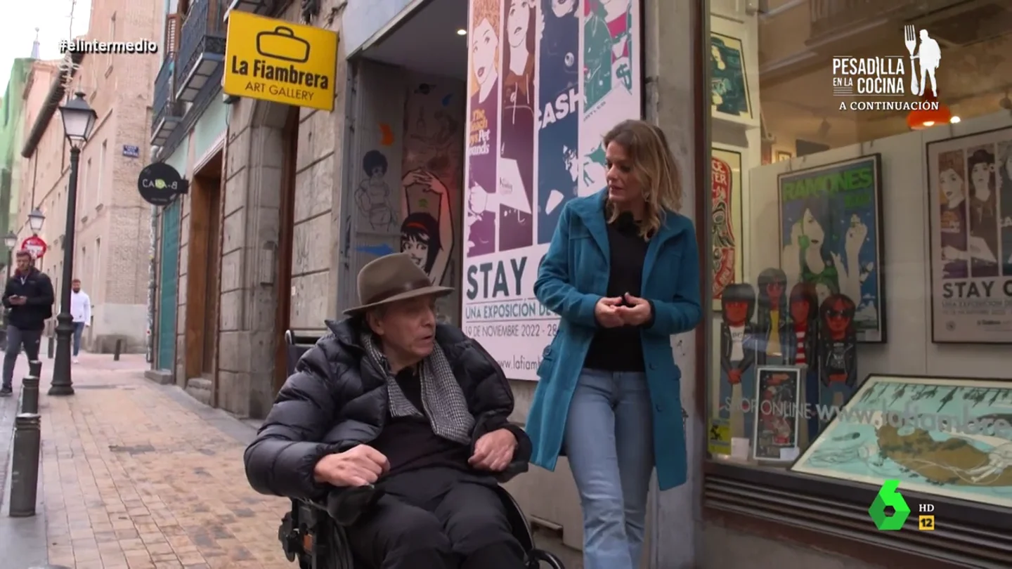 Alberto Godoy, indignado con la accesibilidad de los locales de Malasaña: "Les proponemos comprarles unas rampas, pero no hay actitud" Alberto Godoy, indignado con la accesibilidad de los locales de Malasaña: "Les proponemos comprarles unas rampas, pero no hay actitud"