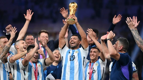 'Kun' Agüero, levantando la Copa del Mundo 'Kun' Agüero, levantando la Copa del Mundo