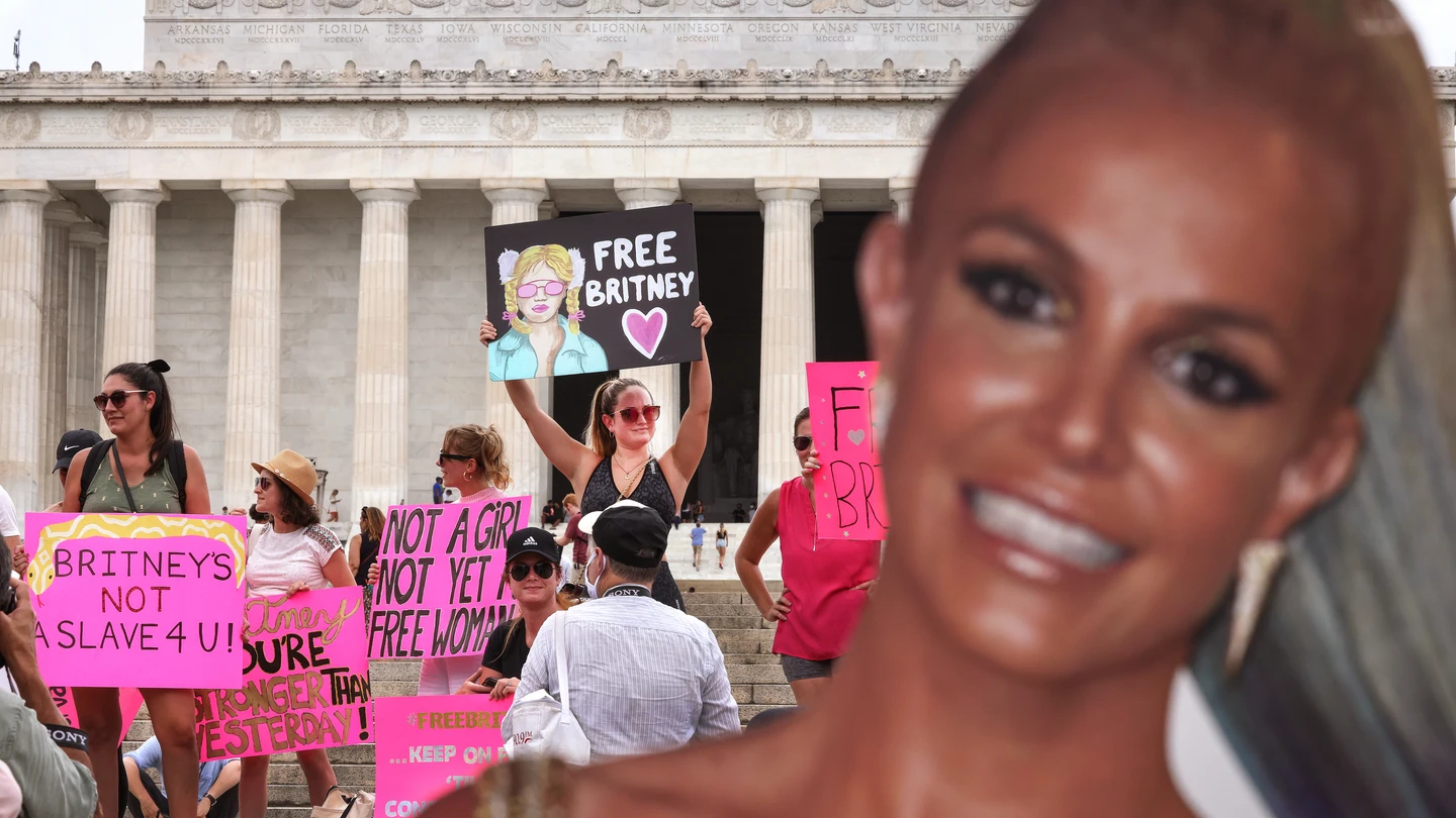 El padre de Britney Spears rompe su silencio: "Sin la tutela no sé si seguiría con vida" El padre de Britney Spears rompe su silencio: "Sin la tutela no sé si seguiría con vida"