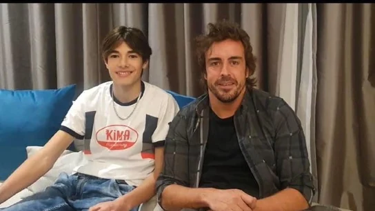 Fernando Alonso y Nikola Tsolov Fernando Alonso y Nikola Tsolov