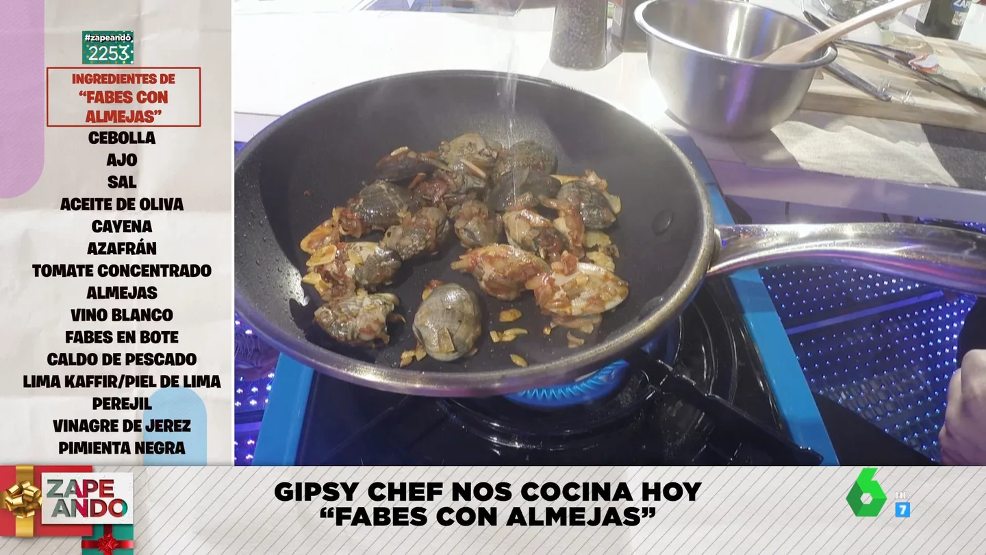 Gipsy Chef te enseña a hacer unas fabes con almejas con "un sabor increíble" en pleno directo Gipsy Chef te enseña a hacer unas fabes con almejas con "un sabor increíble" en pleno directo
