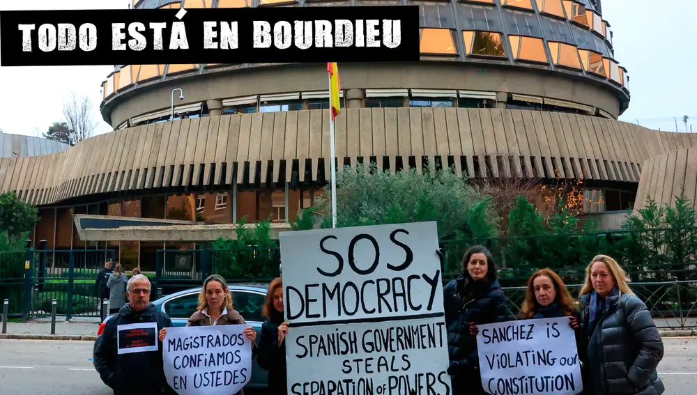 Protesta ante el Tribunal Constitucional