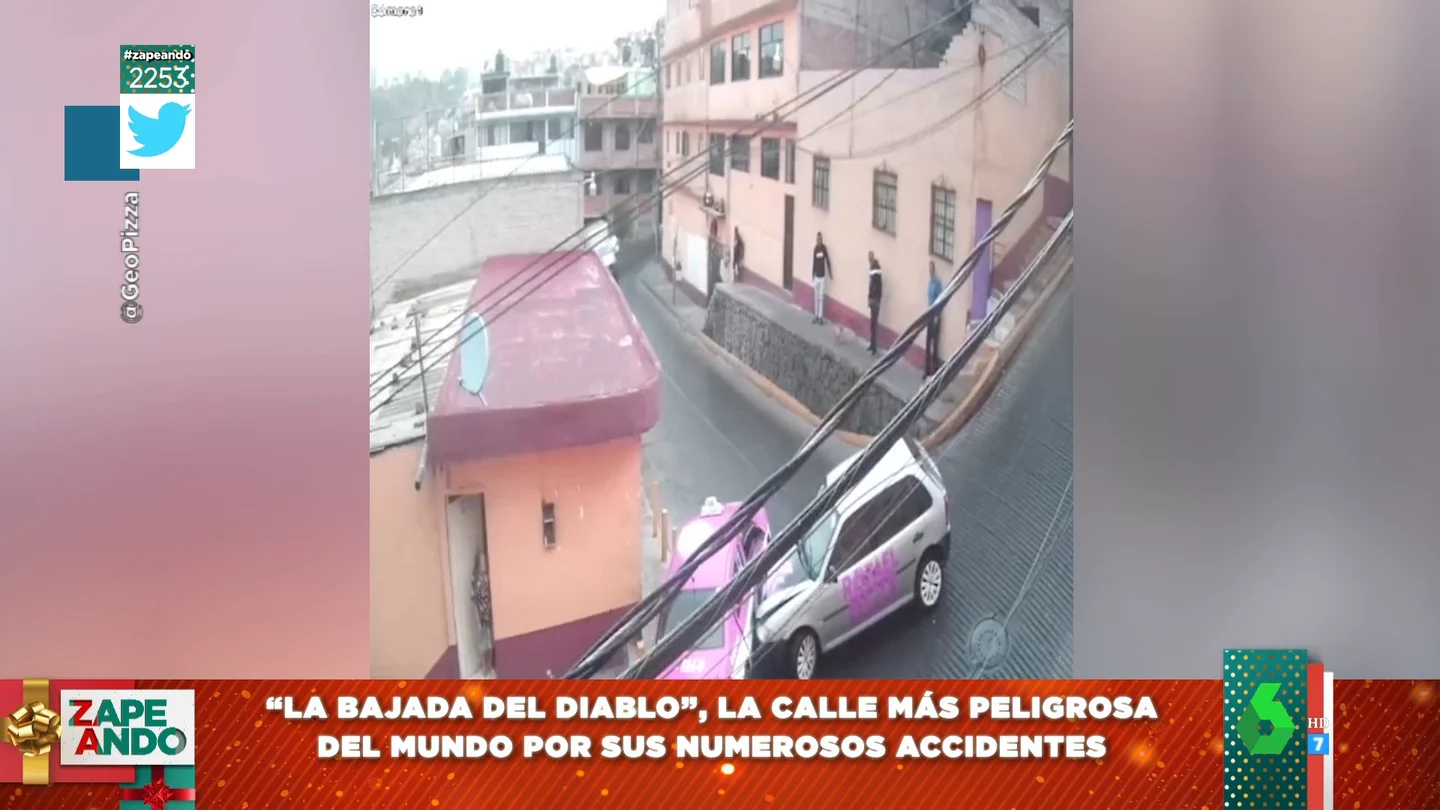 'La Bajada del Diablo', así es la calle más peligrosa del mundo con 45 grados de inclinación 'La Bajada del Diablo', así es la calle más peligrosa del mundo con 45 grados de inclinación
