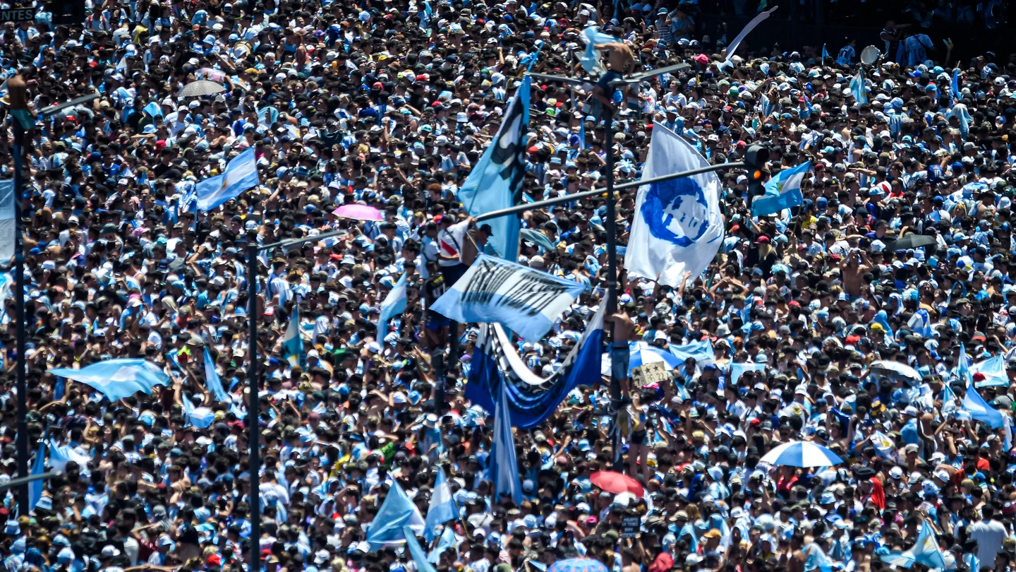 Las calles de Buenos Aires, abarrotadas de aficionados argentinos Las calles de Buenos Aires, abarrotadas de aficionados argentinos