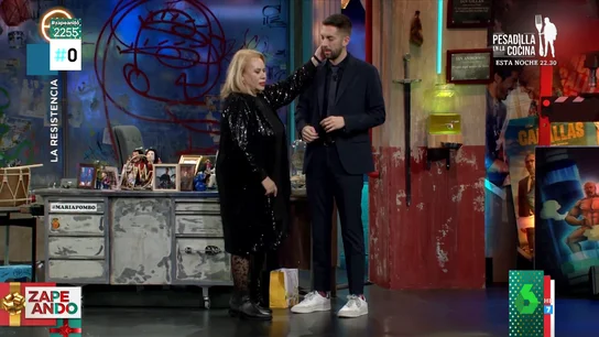 Carmina Barrios recrea con David Broncano cómo castigaba a sus hijos Carmina Barrios recrea con David Broncano cómo castigaba a sus hijos