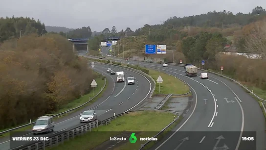 La Guardia Civil encuentra a una mujer maniatada y ensangrentada en el interior de una furgoneta La Guardia Civil encuentra a una mujer maniatada y ensangrentada en el interior de una furgoneta