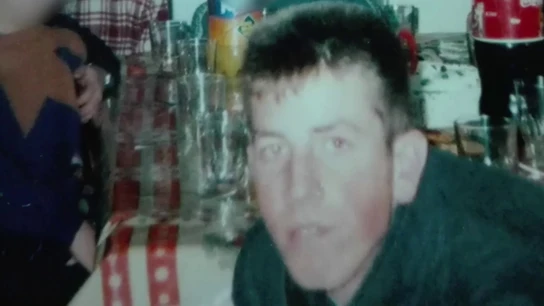 La hermanda de 'El Chicle' recuerda la infancia del asesino de Diana Quer: "Era el gallito" La hermanda de 'El Chicle' recuerda la infancia del asesino de Diana Quer: "Era el gallito"