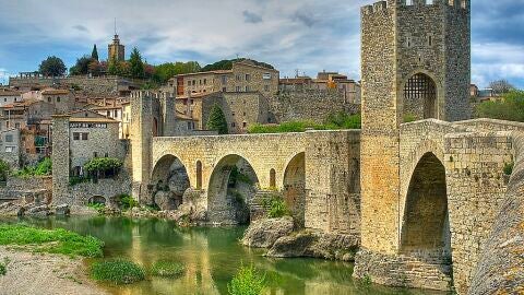 Puente de Besalú