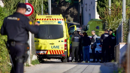 Un hombre se atrinchera en una casa y secuestra y amenaza a su hermana en Murcia Un hombre se atrinchera en una casa y secuestra y amenaza a su hermana en Murcia