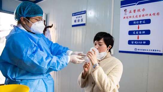 Aumentan los contagios en China tras la relajación de las restricciones: el 18% de la población ha dado positivo en COVID-19 Aumentan los contagios en China tras la relajación de las restricciones: el 18% de la población ha dado positivo en COVID-19