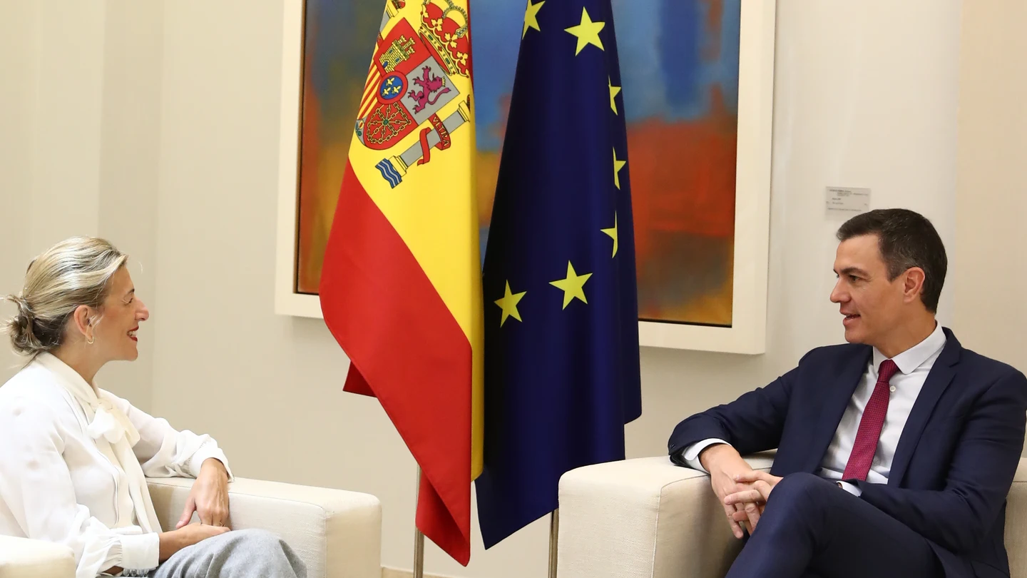 Yolanda Díaz y Pedro Sánchez, reunidos en Moncloa Yolanda Díaz y Pedro Sánchez, reunidos en Moncloa